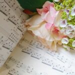 楽譜と花束