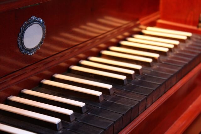 チェンバロの鍵盤